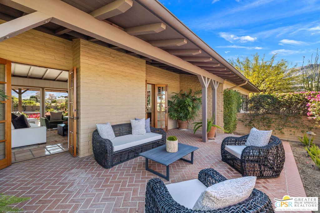 Smoke Tree Ranch - Residential