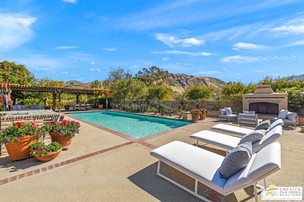 Smoke Tree Ranch - Residential