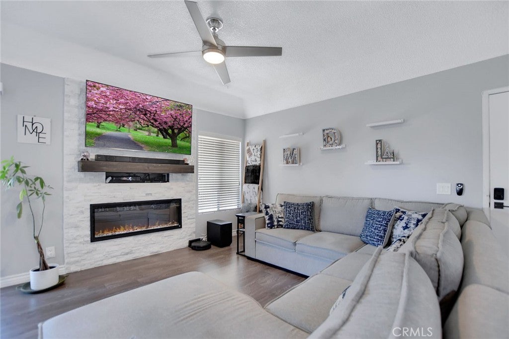 22794 Lakeway 467