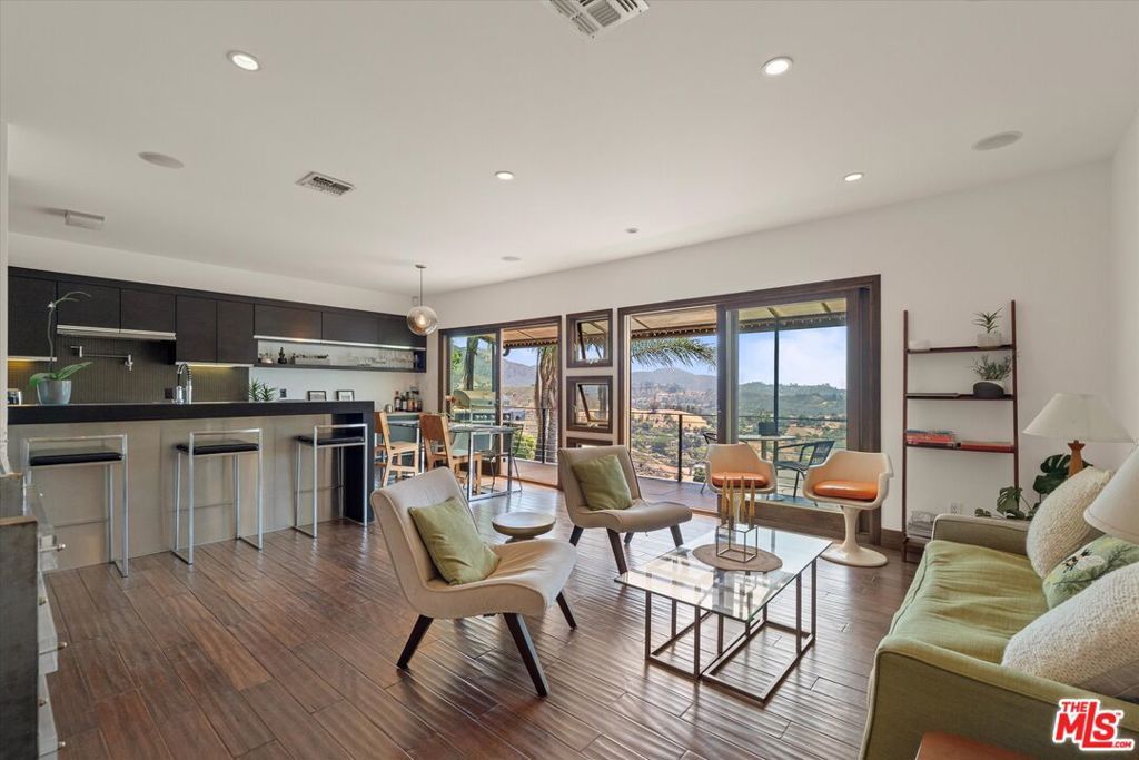 Photo of 3006 Vista Crest Drive, Los Angeles, CA 90068 (MLS # 25554015)