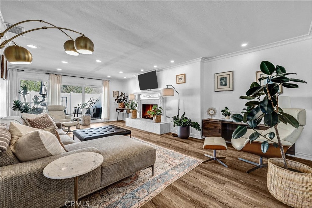 2504 University