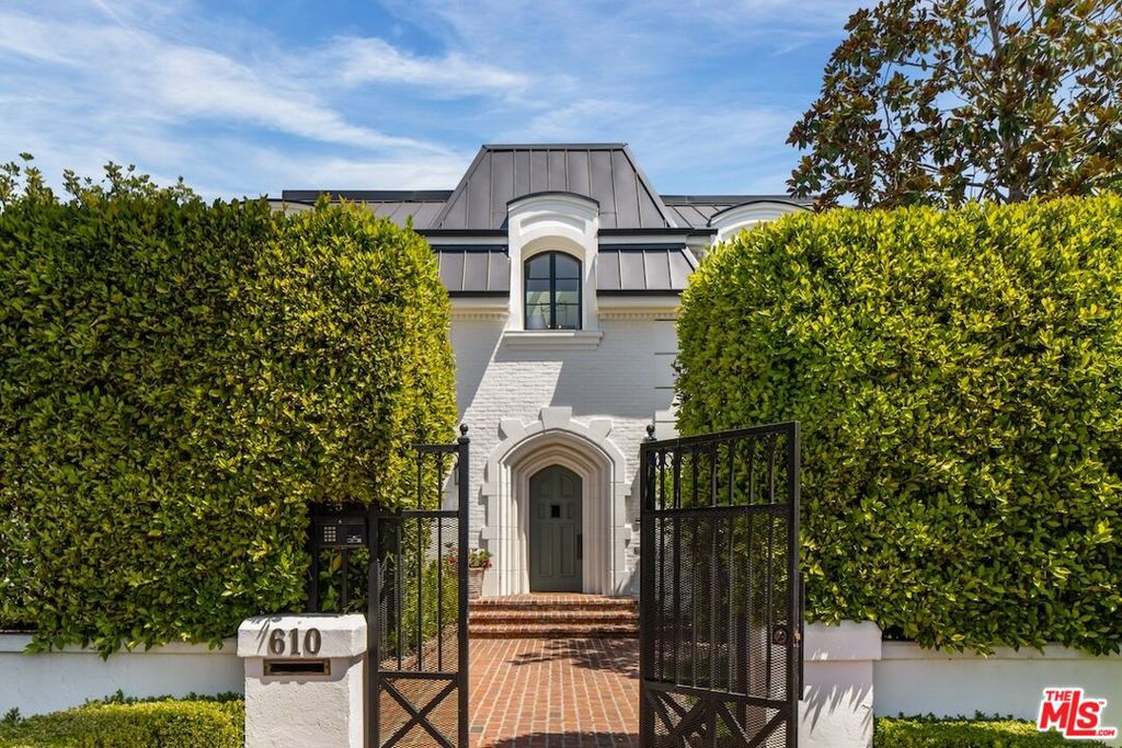 610 N Canon Drive