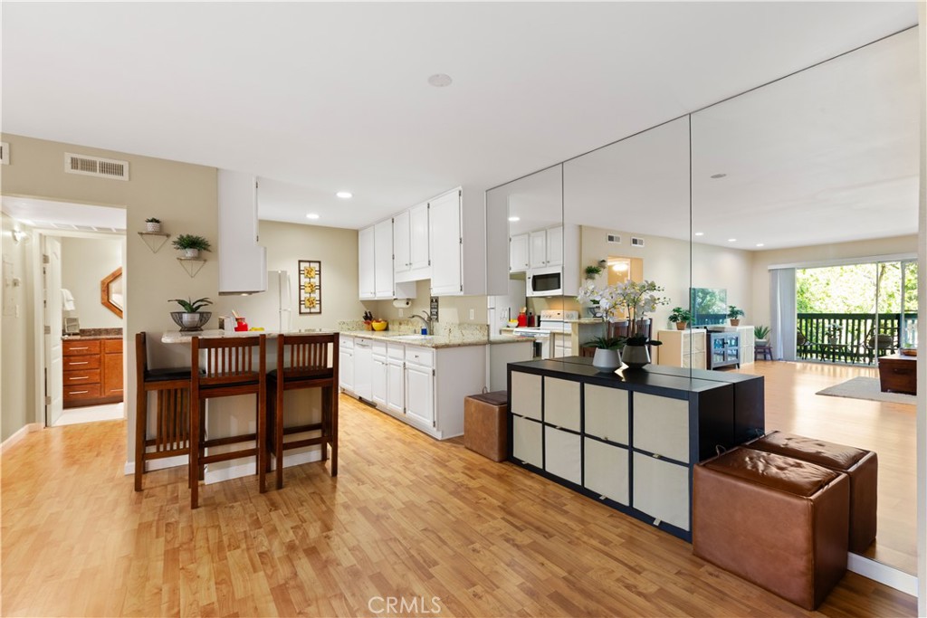 436 N Bellflower Boulevard 202