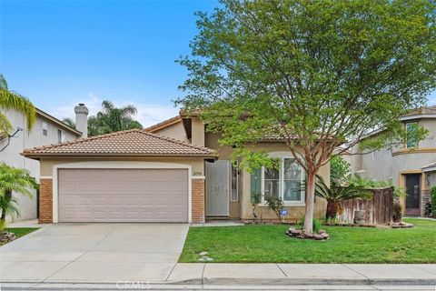 Photo of 27570 Nellie Court Ct, Temecula, CA 92591 (MLS # SW26072659)