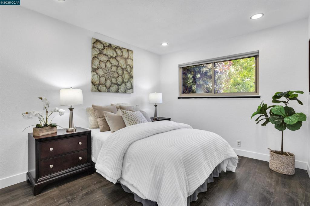 PINOLE VALLEY - Residential