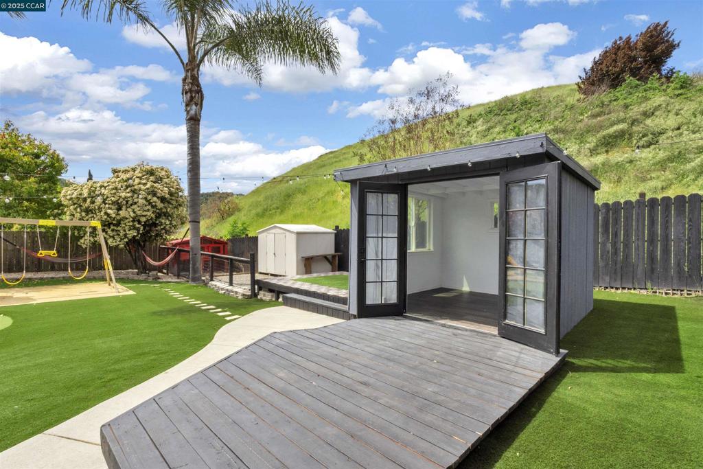 PINOLE VALLEY - Residential