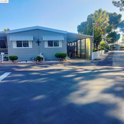 Photo of 96 Diana Way, Antioch, CA 94509 (MLS # 41105121) Photo of 96 Diana Way, Antioch, CA 94509 (MLS # 41105121)
