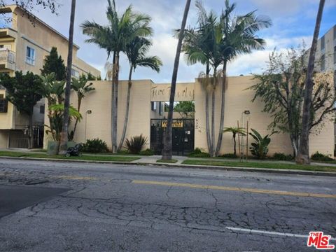 Photo of 530 S Normandie Avenue #16, Los Angeles, CA 90020 (MLS # 26648231)