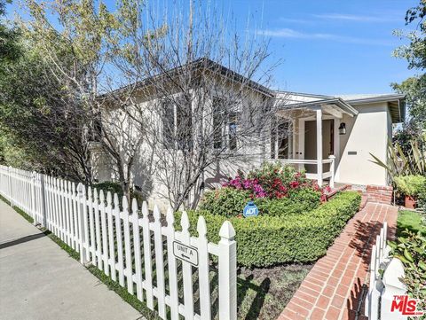 Photo of 3349 Fay Avenue, Culver City, CA 90232 (MLS # 25627669)