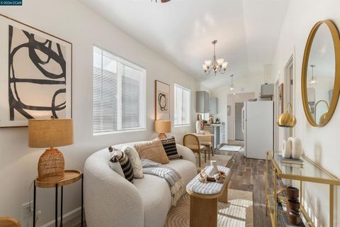 Photo of 1319 Kelsey Street, Richmond, CA 94801 (MLS # 41122259)