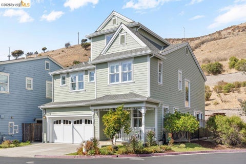 Photo of 207 Flagship Court, Richmond, CA 94801 (MLS # 41146961)