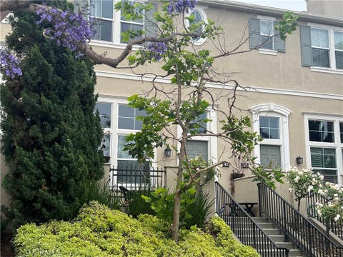 Photo of 42 Fringe Tree St, Irvine, CA 92606 (MLS # CV26132596)