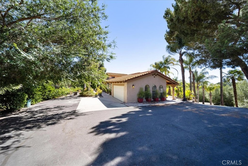 39700 Avenida Arizona