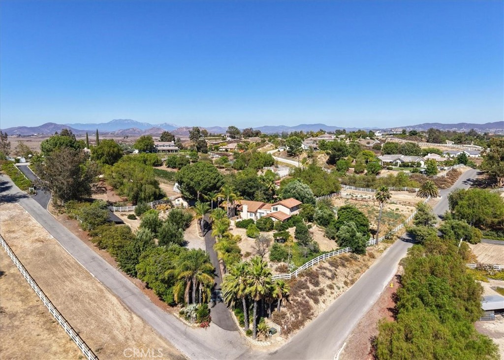 39700 Avenida Arizona