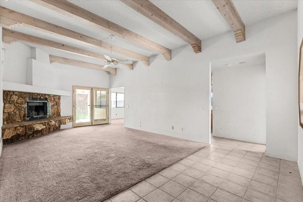 54180 Avenida Cortez