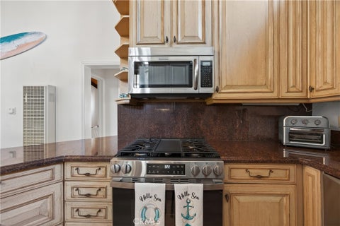 Tiny photo for 317 Cahuenga DR, Oxnard, CA 93035 (MLS # SR26151925)