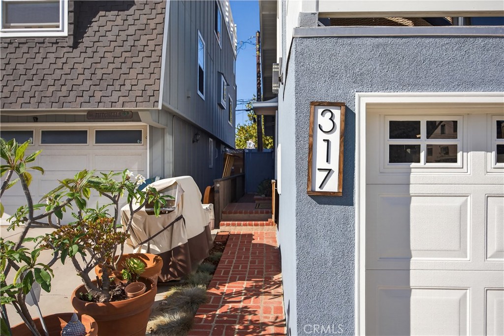 317 Cahuenga