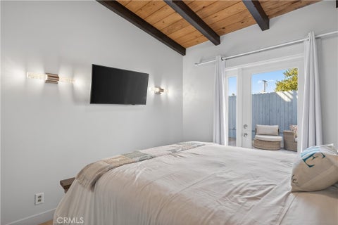 Tiny photo for 317 Cahuenga DR, Oxnard, CA 93035 (MLS # SR26151925)