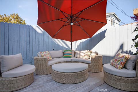 Tiny photo for 317 Cahuenga DR, Oxnard, CA 93035 (MLS # SR26151925)