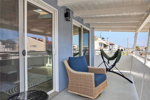 Tiny photo for 317 Cahuenga DR, Oxnard, CA 93035 (MLS # SR26151925)