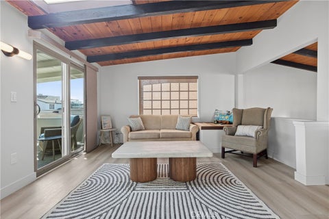 Tiny photo for 317 Cahuenga DR, Oxnard, CA 93035 (MLS # SR26151925)