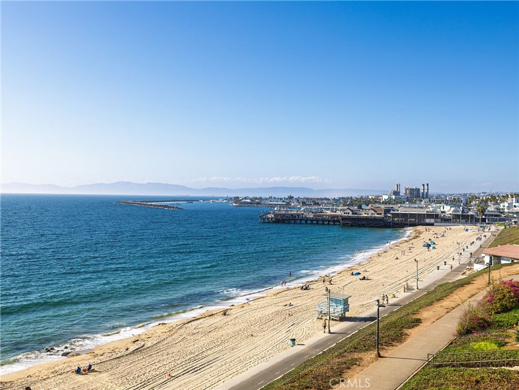Photo of 531 Esplanade #313, Redondo Beach, CA 90277 (MLS # SB26026343)