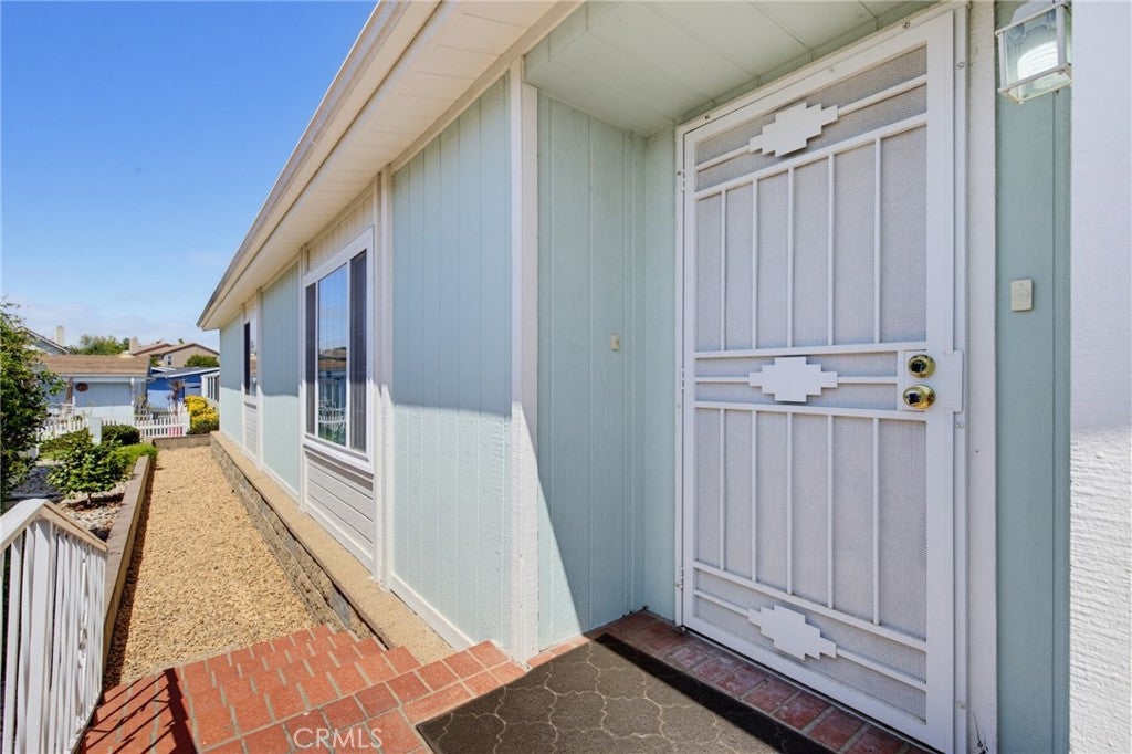 115 Poinsettia Gardens Drive 115
