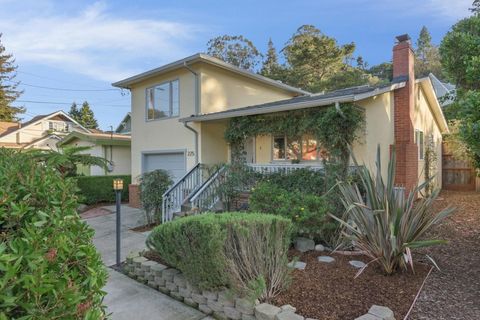 Photo of 225 E Richmond Ave Ave, Richmond, CA 94801 (MLS # 41122633)