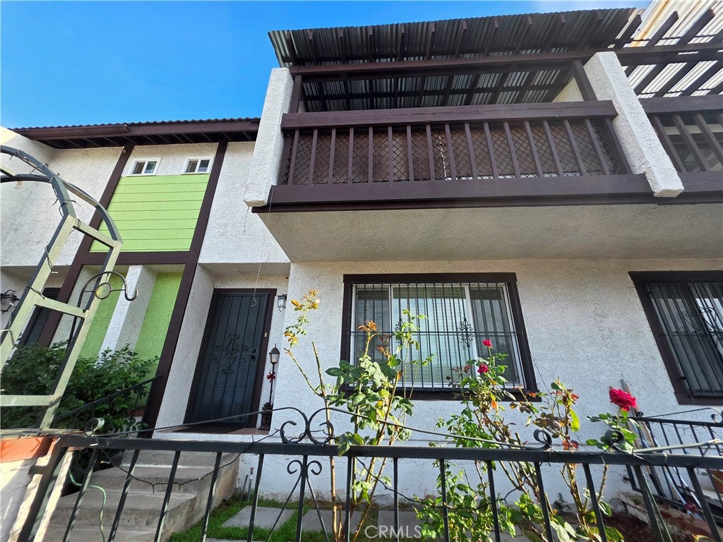 Photo of 319 S Chandler AVE #D, Monterey Park, CA 91754 (MLS # CV26198115)