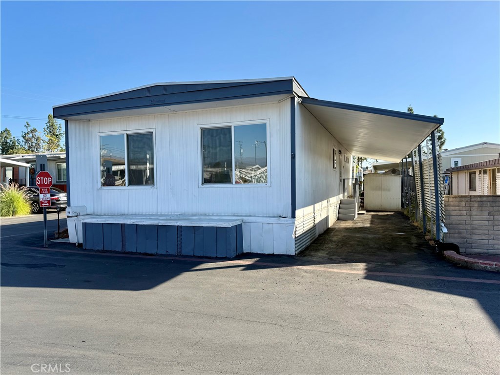 716 N Grand Avenue F-8