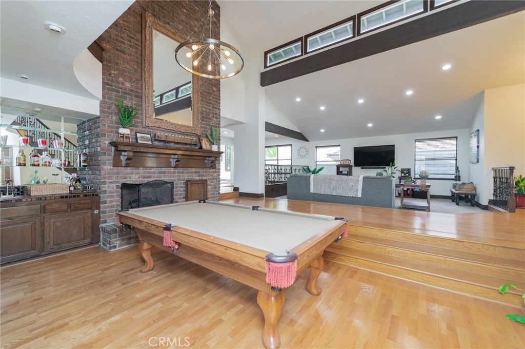 Crown Royale (CR) - Residential