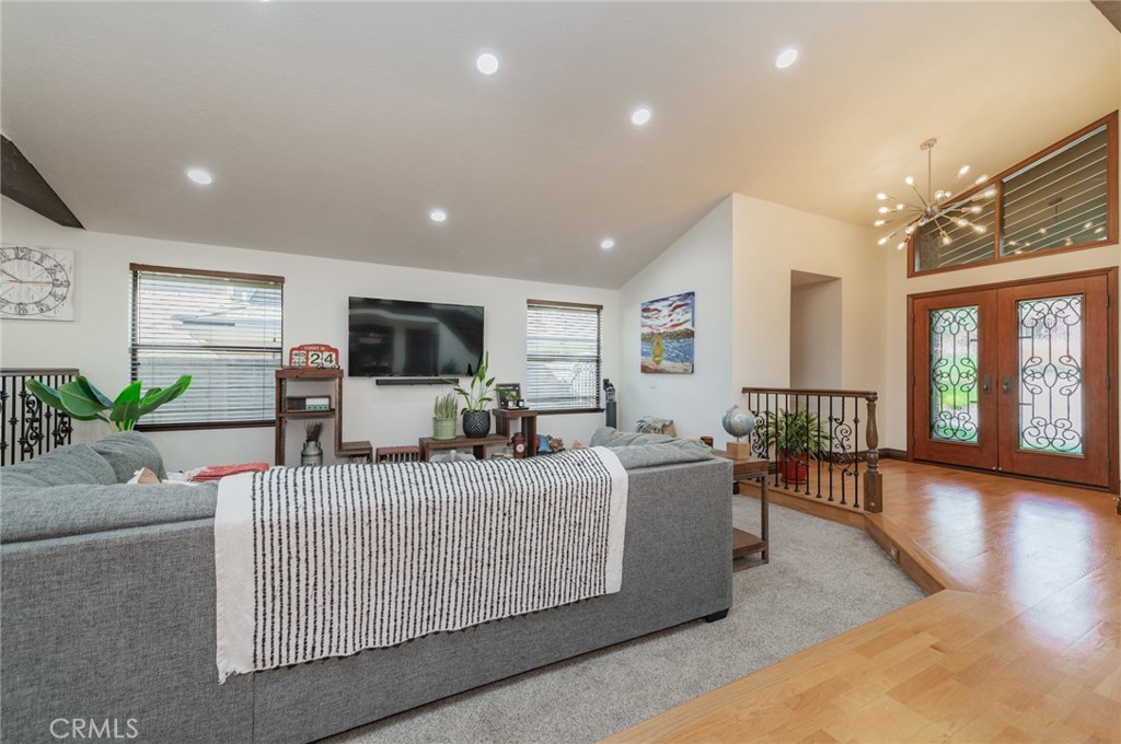 Crown Royale (CR) - Residential