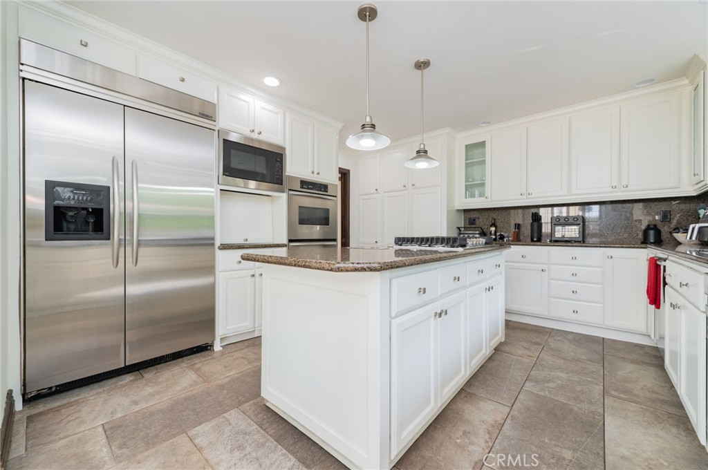 Crown Royale (CR) - Residential