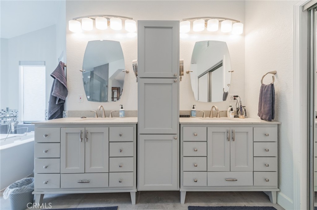 Crown Royale (CR) - Residential