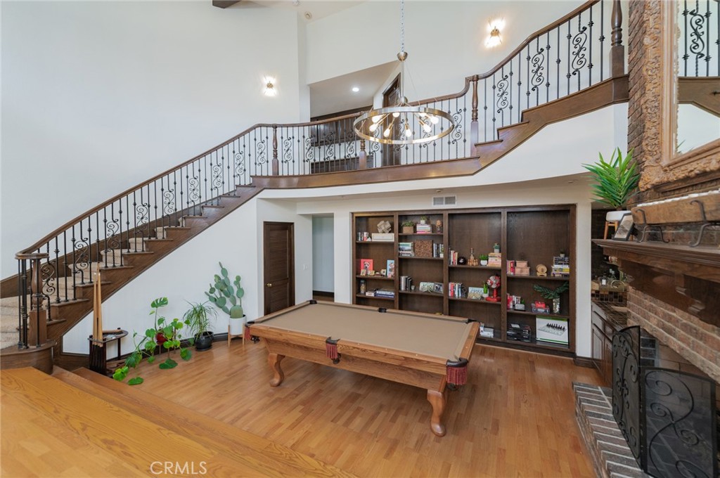 Crown Royale (CR) - Residential