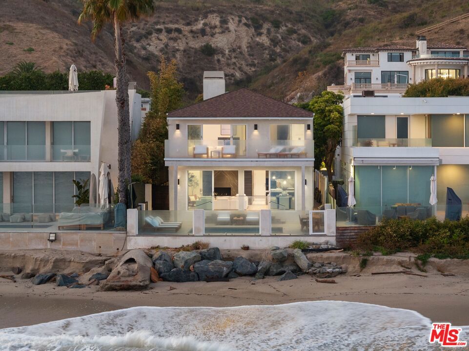 Photo of 22440 Pacific Coast Highway, Malibu, CA 90265 (MLS # 26850623)