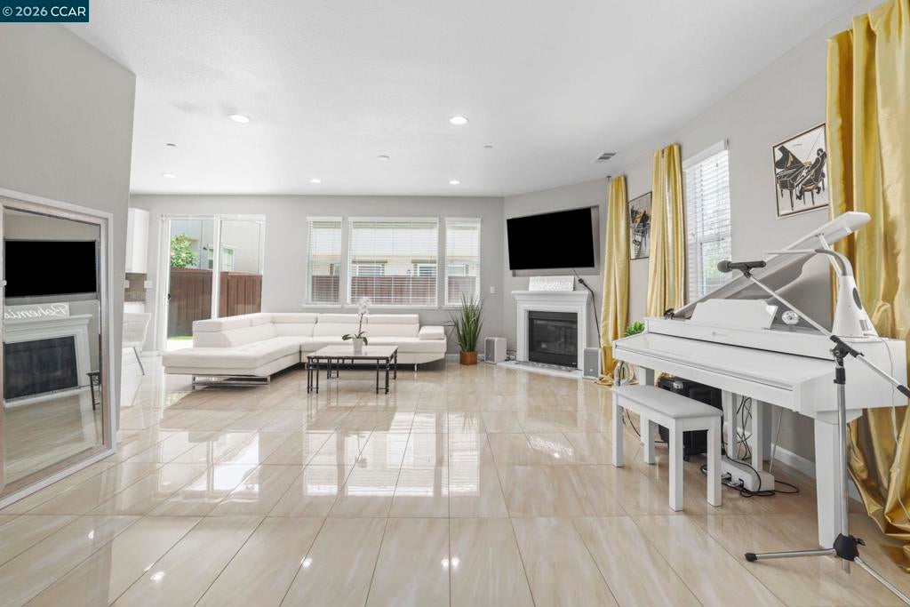 2273 Toscana Dr