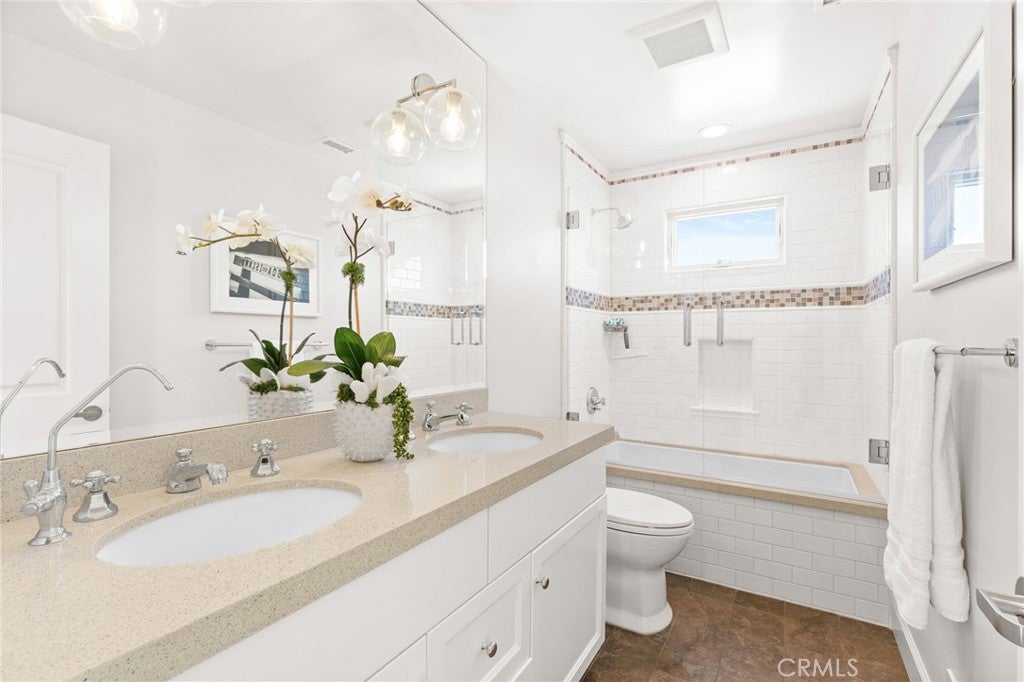 118 Sapphire, Newport Beach CA 92662 - Photo 31