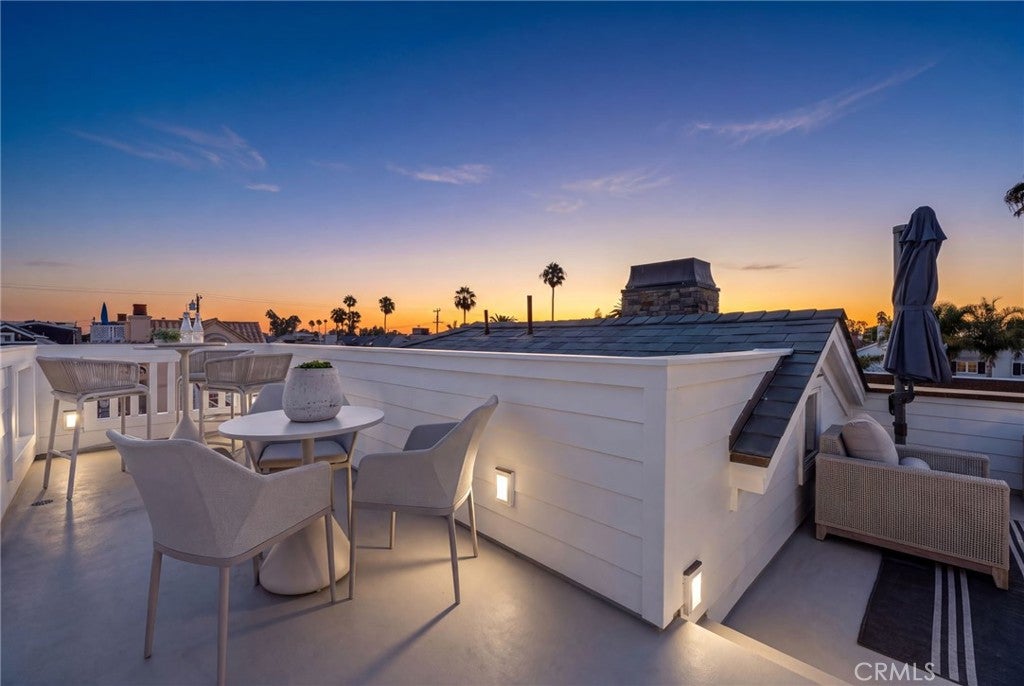 118 Sapphire, Newport Beach CA 92662 - Photo 38
