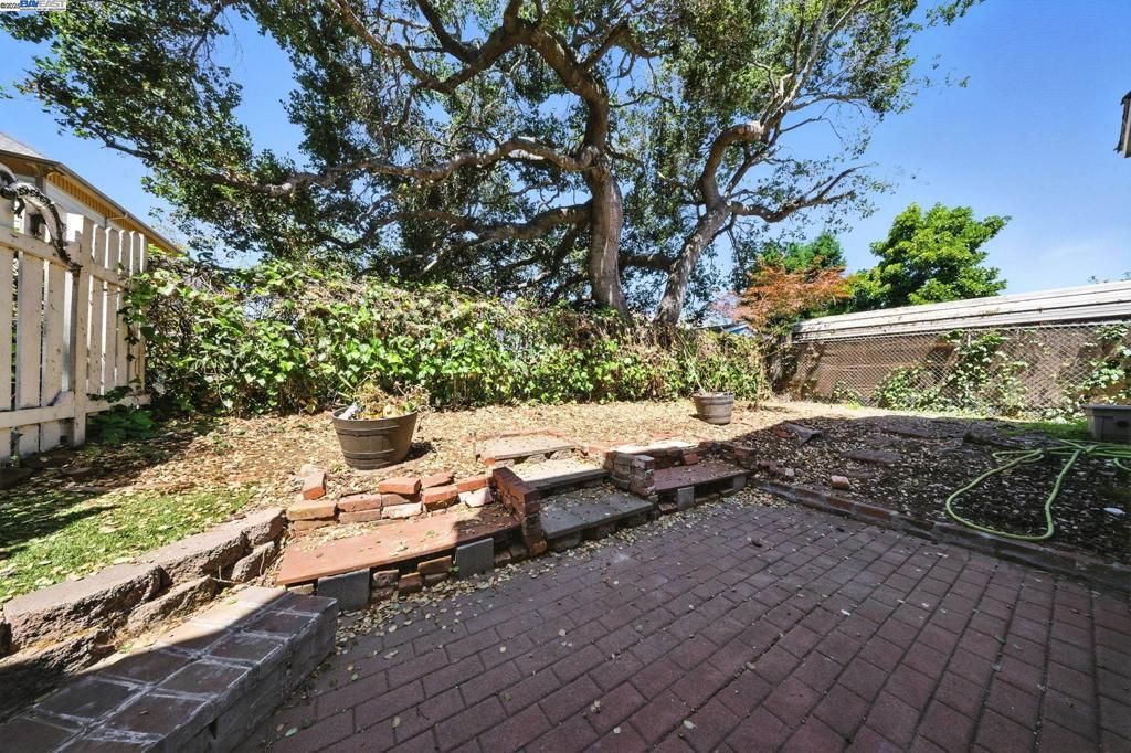 ALAMEDA - Residential Income