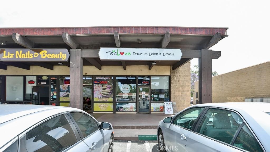 Seize the chance to own TeaLove, a fully operational and locally beloved boba tea shop nestled in the heart of La Verne. Strategically located near bustling foot traffic from nearby colleges, schools, and residential neighborhoods, this vibrant storefront offers a rare opportunity for both seasoned entrepreneurs and first-time business owners.
Featuring a modern interior design with custom finishes, this 1,200 sq. ft. space comes equipped with premium boba-making equipment, an efficient POS system, and a loyal customer base. The inviting atmosphere, updated fixtures, and Instagram-ready branding make it an ideal space to grow your beverage brand or continue the TeaLove legacy.
