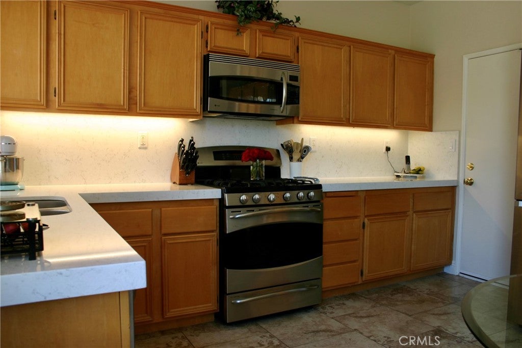 27 Tradition, Rancho Santa Margarita CA 92688 - Photo 8