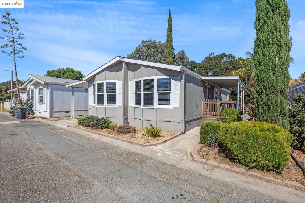 16711 Marsh Creek Rd