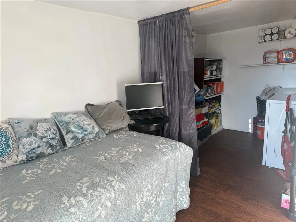 Victorville, California 92395, United States, 1 Bedroom Bedrooms, ,1 BathroomBathrooms,Residential,Active,165133