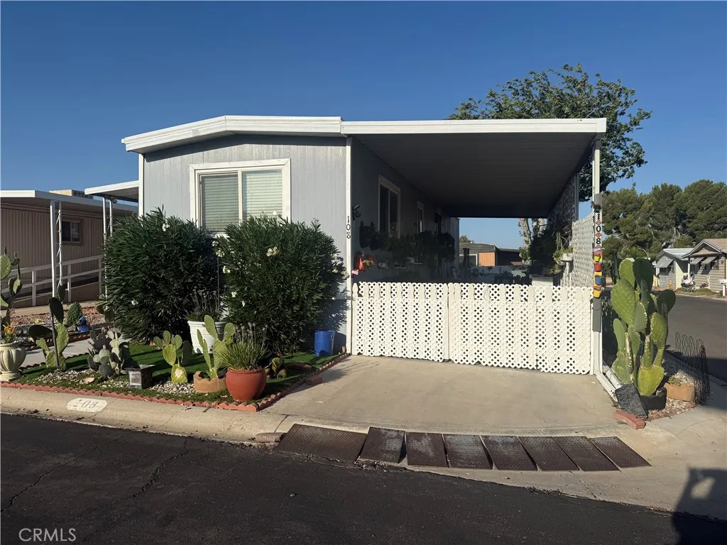 Victorville, California 92395, United States, 1 Bedroom Bedrooms, ,1 BathroomBathrooms,Residential,Active,165133