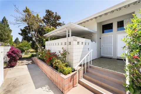 263 Calle Aragon A Laguna Woods CA 92637