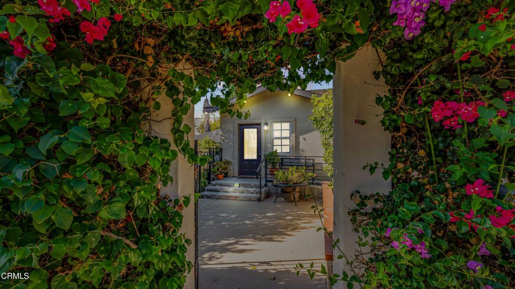 14476 Avenida Colonia