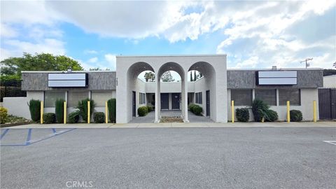 Photo of 750 N Mountain #B, Upland, CA 91786 (MLS # TR26053948)