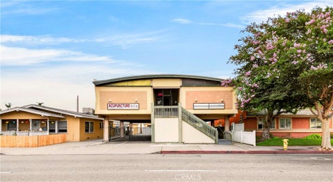 Photo of 608 S Harbor BLVD, Anaheim, CA 92805 (MLS # RS26207659)