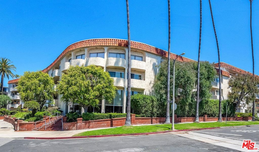 Properties 2 11965 Gorham Avenue 503